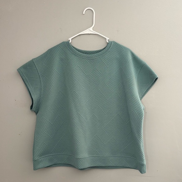 Veveret Tops - Green Oversized Boxy Cap Sleeve Top